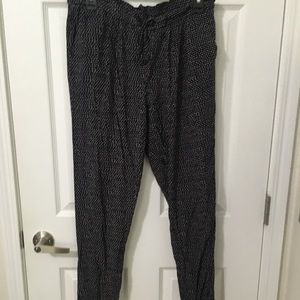 Navy Tapered Lightweight Pant